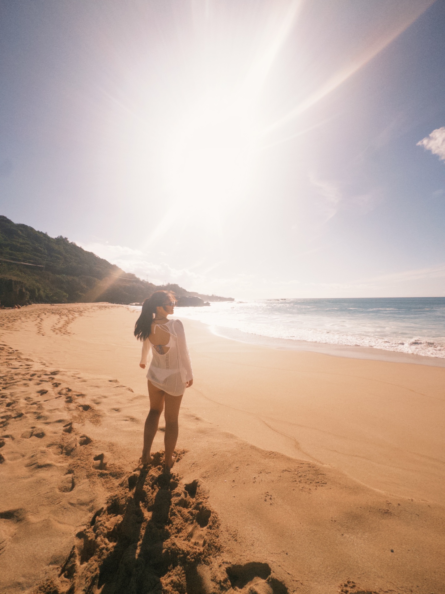 Late afternoon on a quiet stretch of Hawaiian coastline.